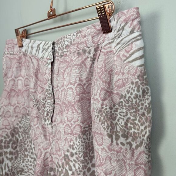 JOHNNY WAS WORKSHOP | Jayla Linen Pink Animal Print Shorts Women’s Size Medium - Picture 5 of 12